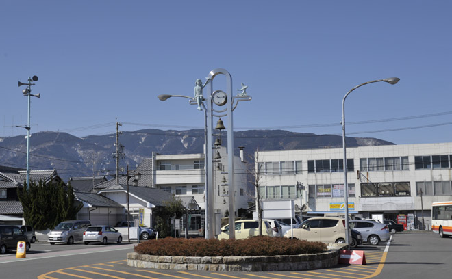 �{�V�� �K��w�O